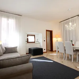  Apartment Falier