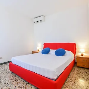  Apartment Mascareta,